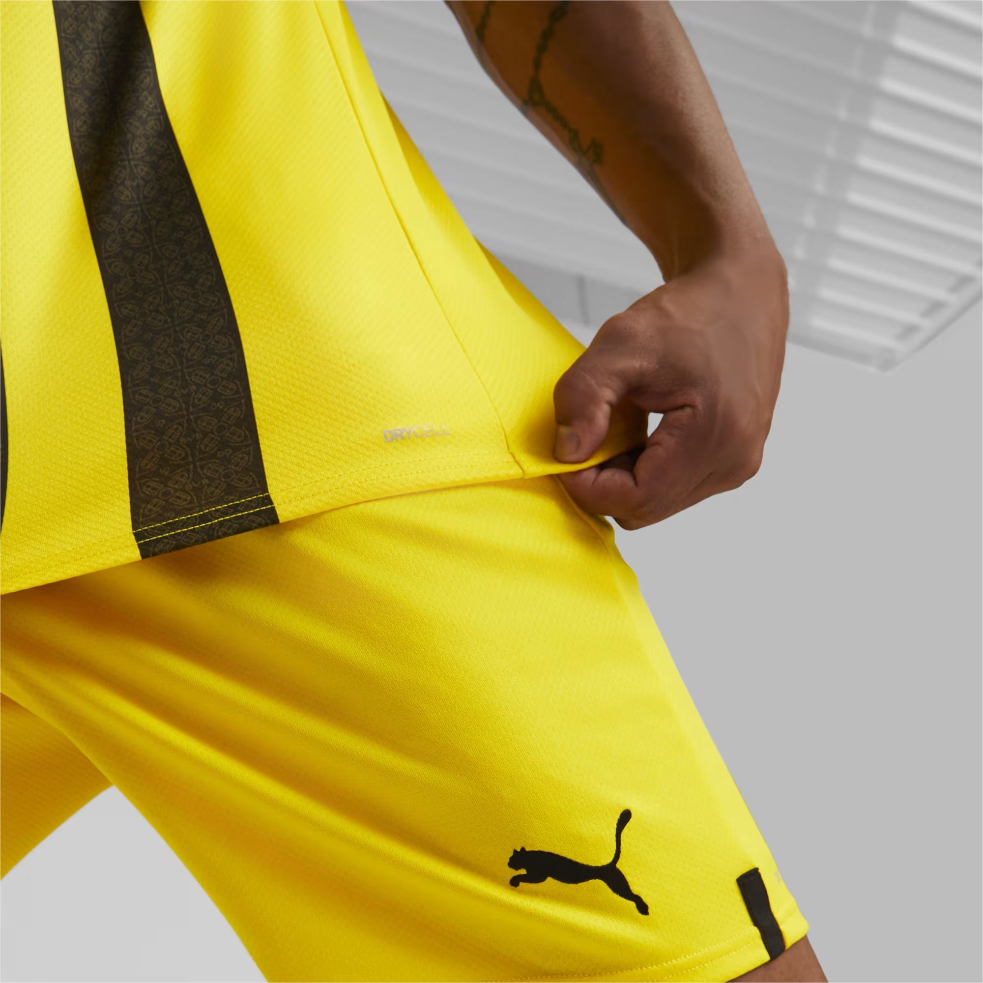 Borussia Dortmund Bundesliga Puma Maillot réplique jaune 2022/23 pour homme