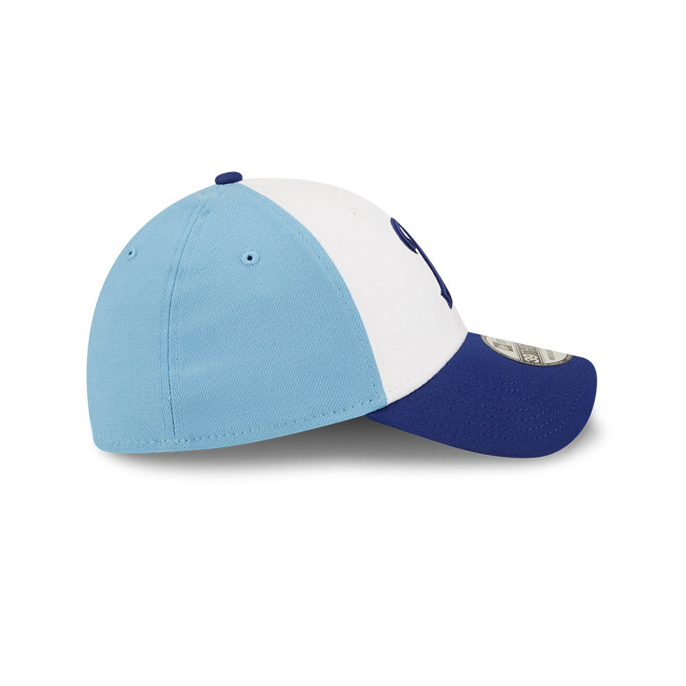 Casquette extensible Buffalo Bisons MiLB New Era pour homme, blanche/bleu marine, collection 39Thirty Alternate Authentic