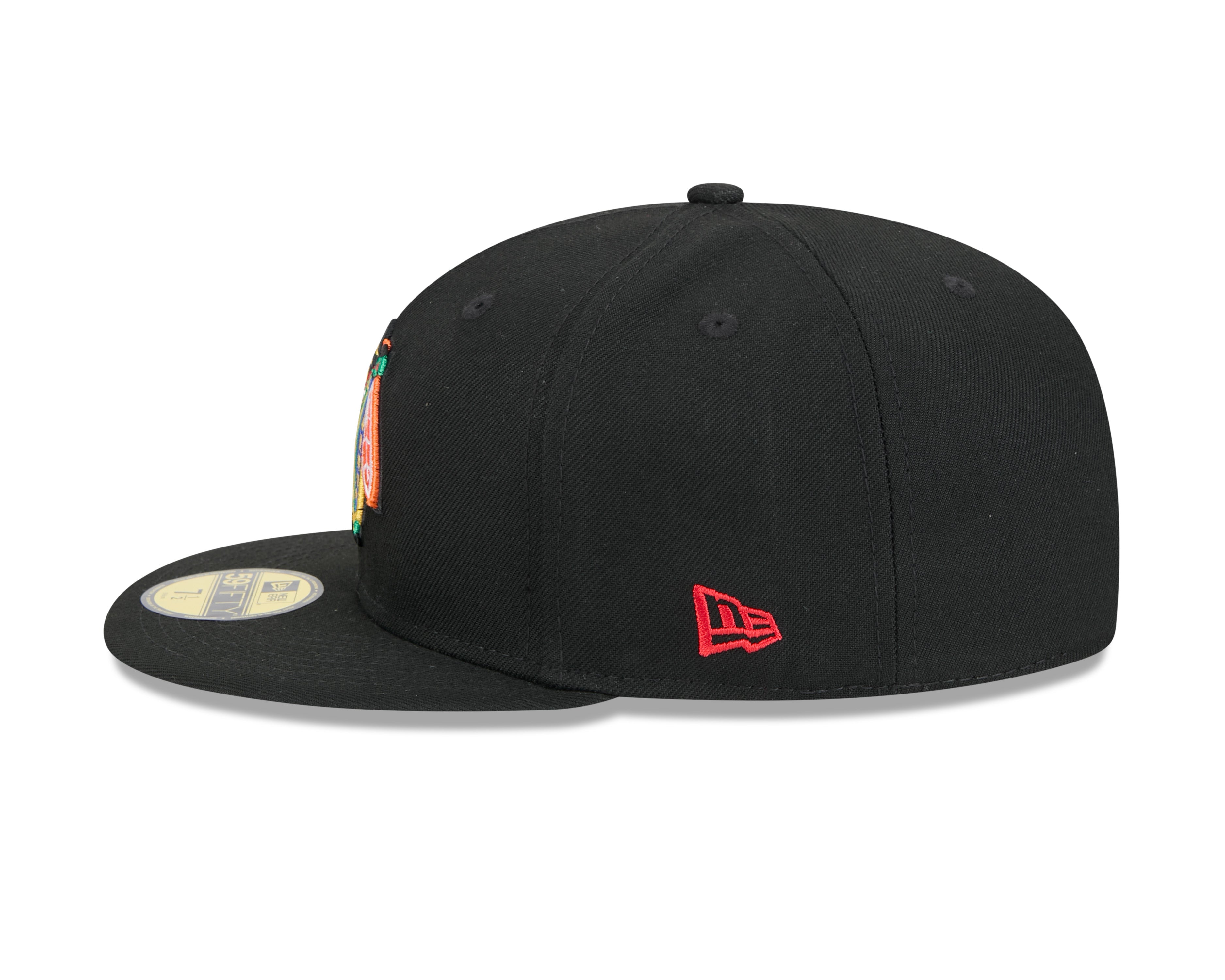 Chicago Blackhawks NHL New Era Men's Black 59Fifty Core Fitted Hat