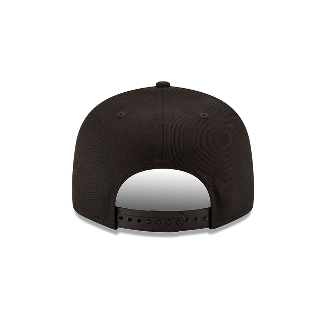 Chicago White Sox MLB New Era Men's Black 9Fifty Team Color Basic Snapback