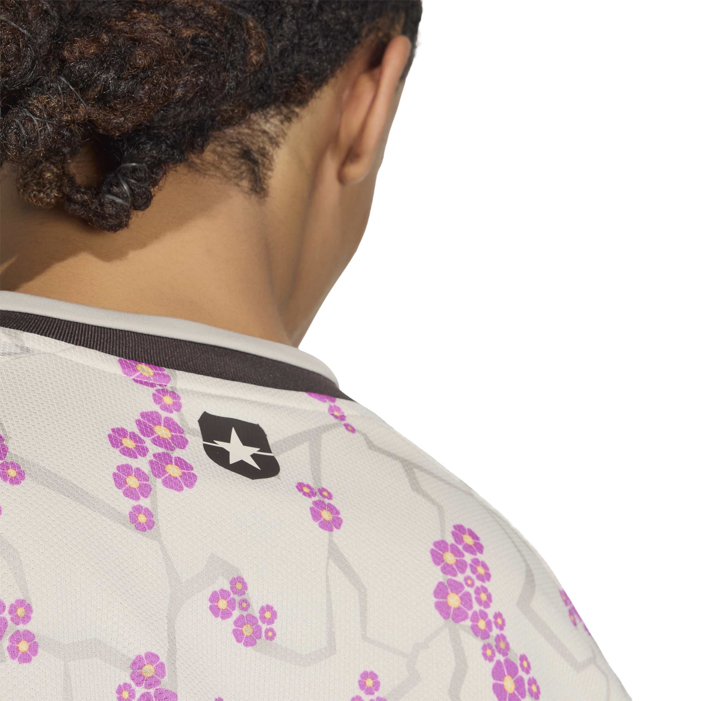 Chile National Team FIFA Adidas Men's Beige 2026 Replica Away Jersey