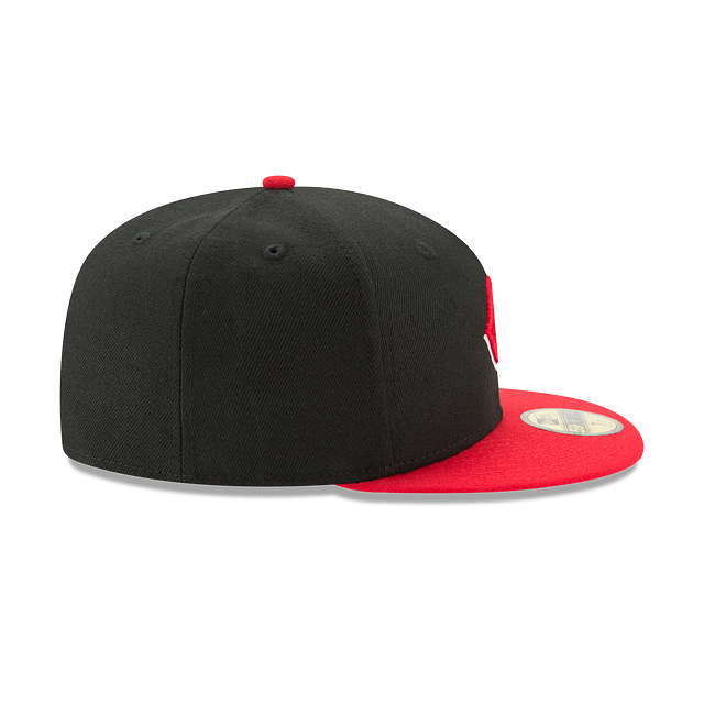 Cincinnati Reds MLB New Era Men's Black/Red 59Fifty Authentic Collection On Field Fitted Hat