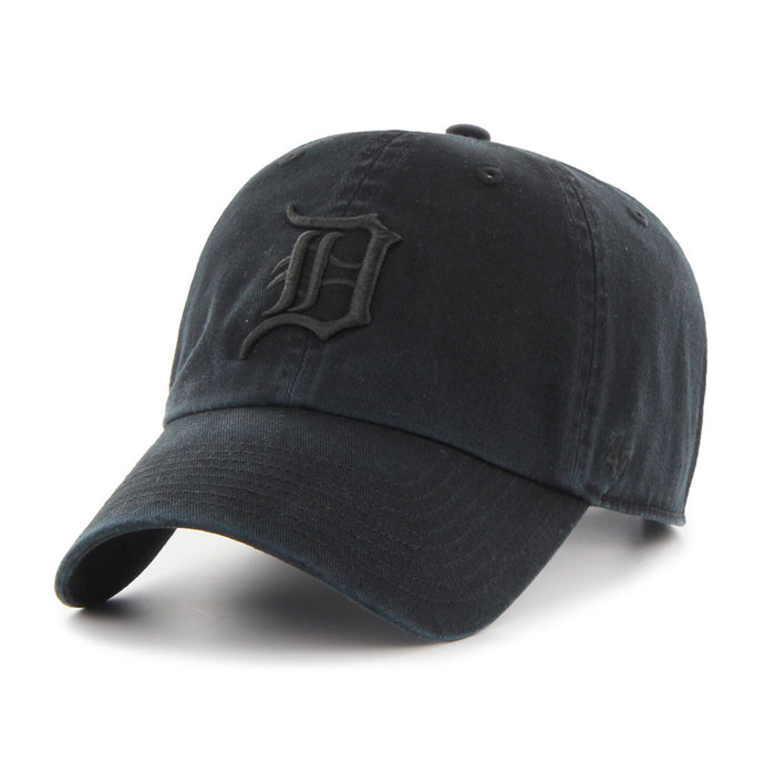 Detroit Tigers MLB 47 Brand Men's Black on Black Clean Up Adjustable Hat