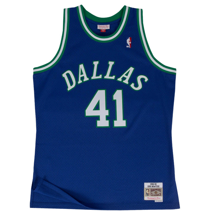 Dirk Nowitzki Dallas Mavericks NBA Mitchell & Ness Men's Royal Blue 1998-99 Hardwood Classics Swingman Jersey