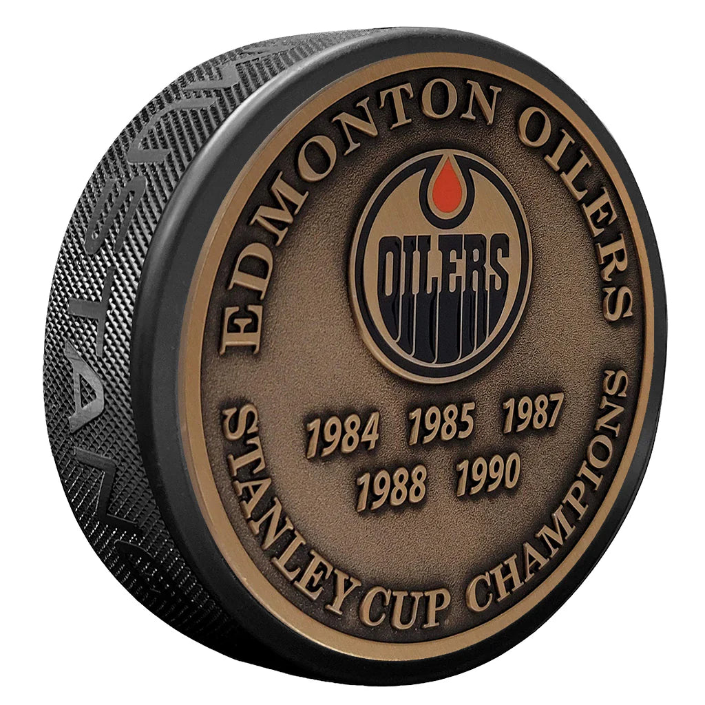 Edmonton Oilers NHL Stanley Cup Years Medallion Hockey Puck