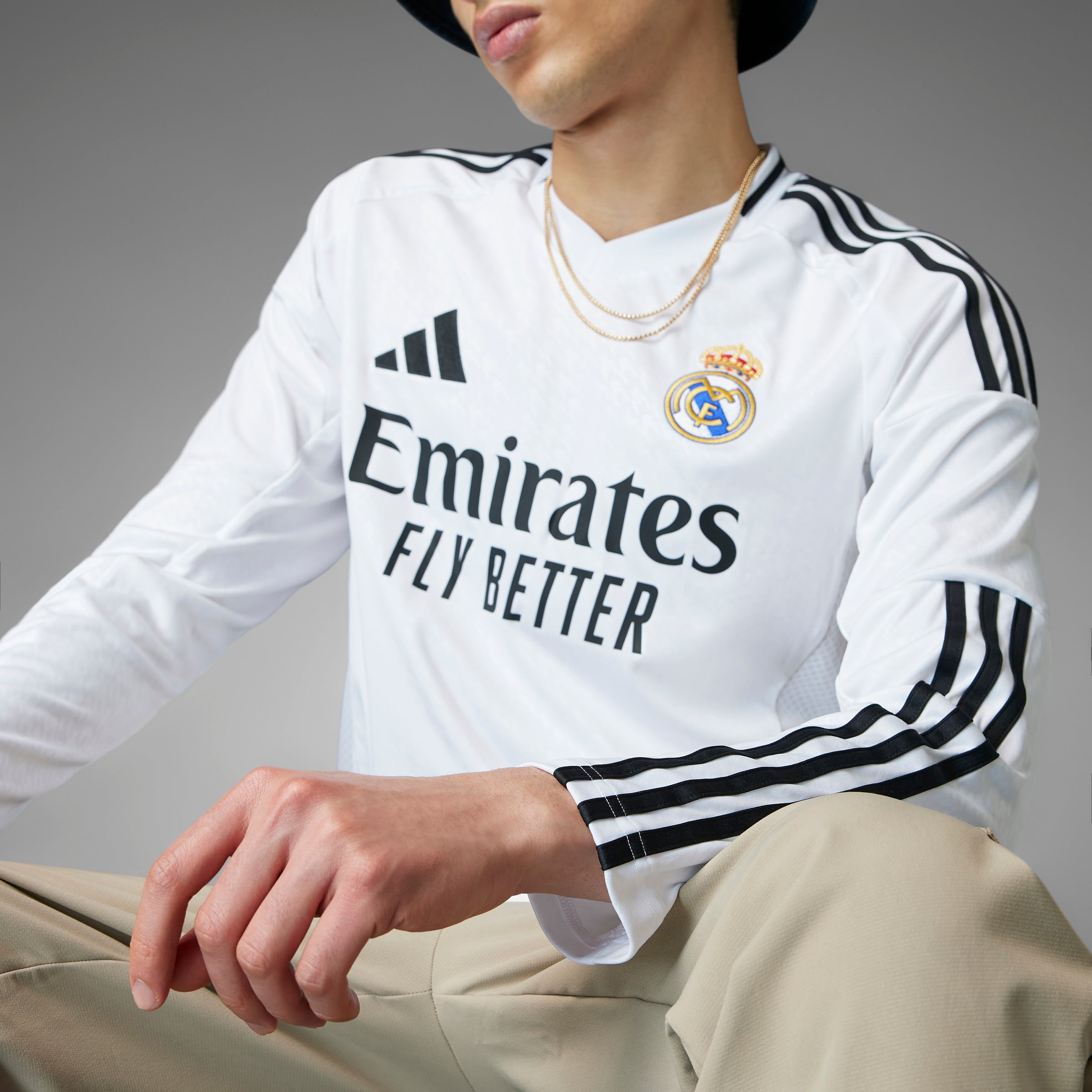 Maillot à manches longues réplique blanc 2024/25 du Real Madrid La Liga Adidas pour homme