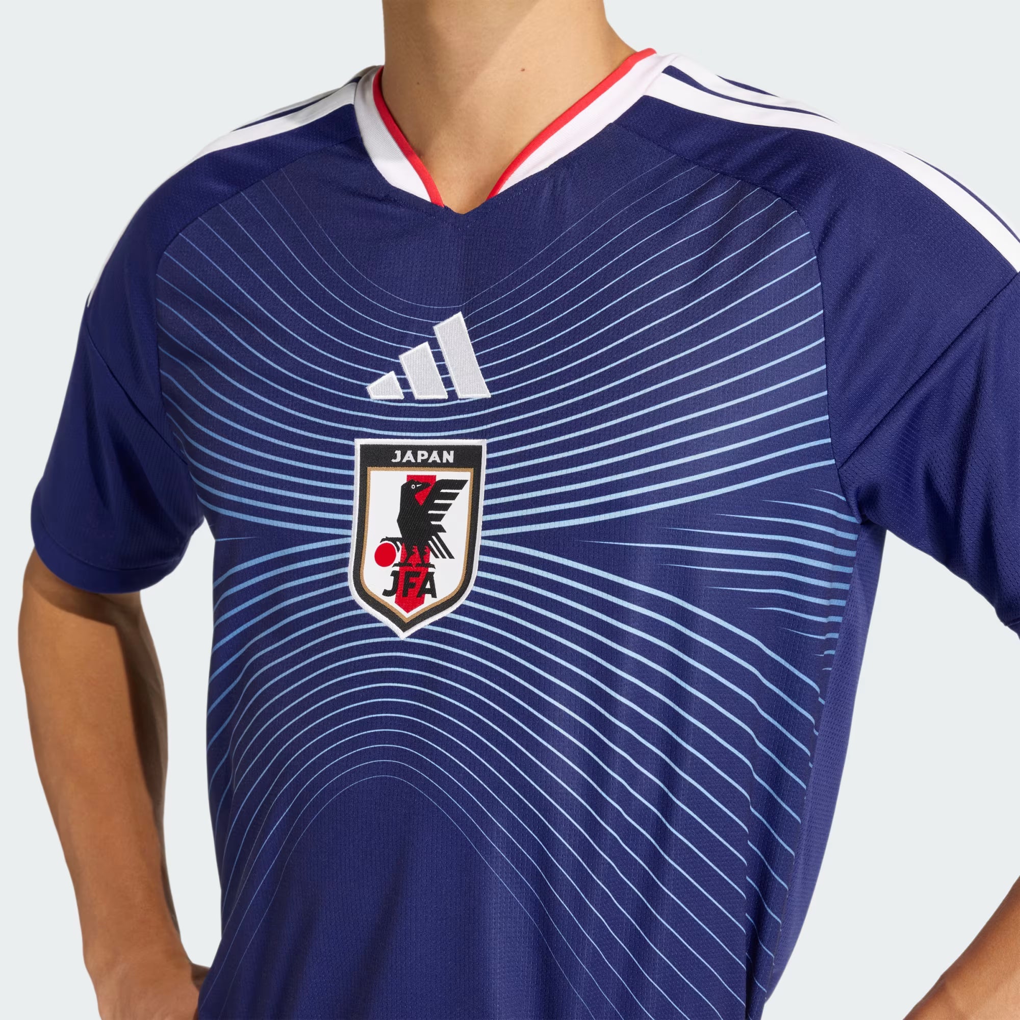Maillot domicile réplique FIFA Adidas bleu marine de l'équipe nationale du Japon pour homme, saison 2025/26