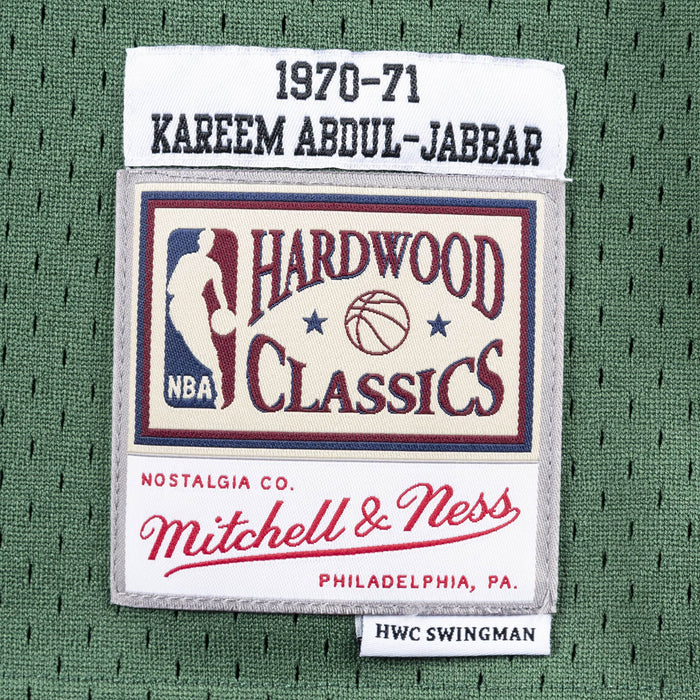 Kareem Abdul-Jabbar Milwaukee Bucks NBA Mitchell & Ness Men's Green 1970-71 Hardwood Classics Swingman Jersey