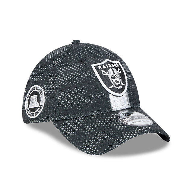 Las Vegas Raiders NFL New Era Men's Black 39Thirty 2024 Sideline Stretch Fit Hat