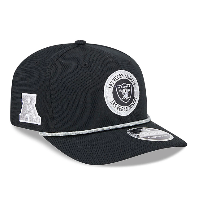 Casquette à visière extensible 9Seventy 2024 Sideline pour homme des Raiders de Las Vegas NFL New Era noire