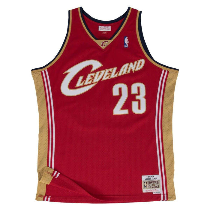 Lebron James Cleveland Cavaliers NBA Mitchell & Ness Men's Red 2003-04 Hardwood Classics Swingman Jersey