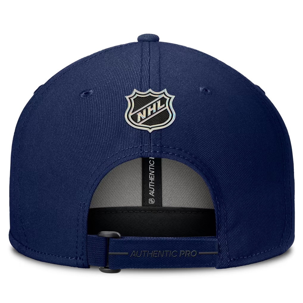Montreal Canadiens NHL Fanatics Branded Men's Navy Authentic Pro Train Adjustable Hat