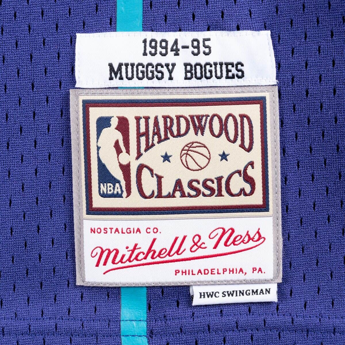 Muggsy Bogues Charlotte Hornets NBA Mitchell & Ness Homme Violet 1994-95 Hardwood Classics Swingman Maillot