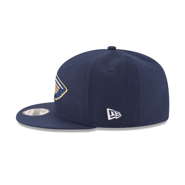 New Orleans Pelicans NBA New Era pour hommes, bleu marine 9Fifty Basic Snapback