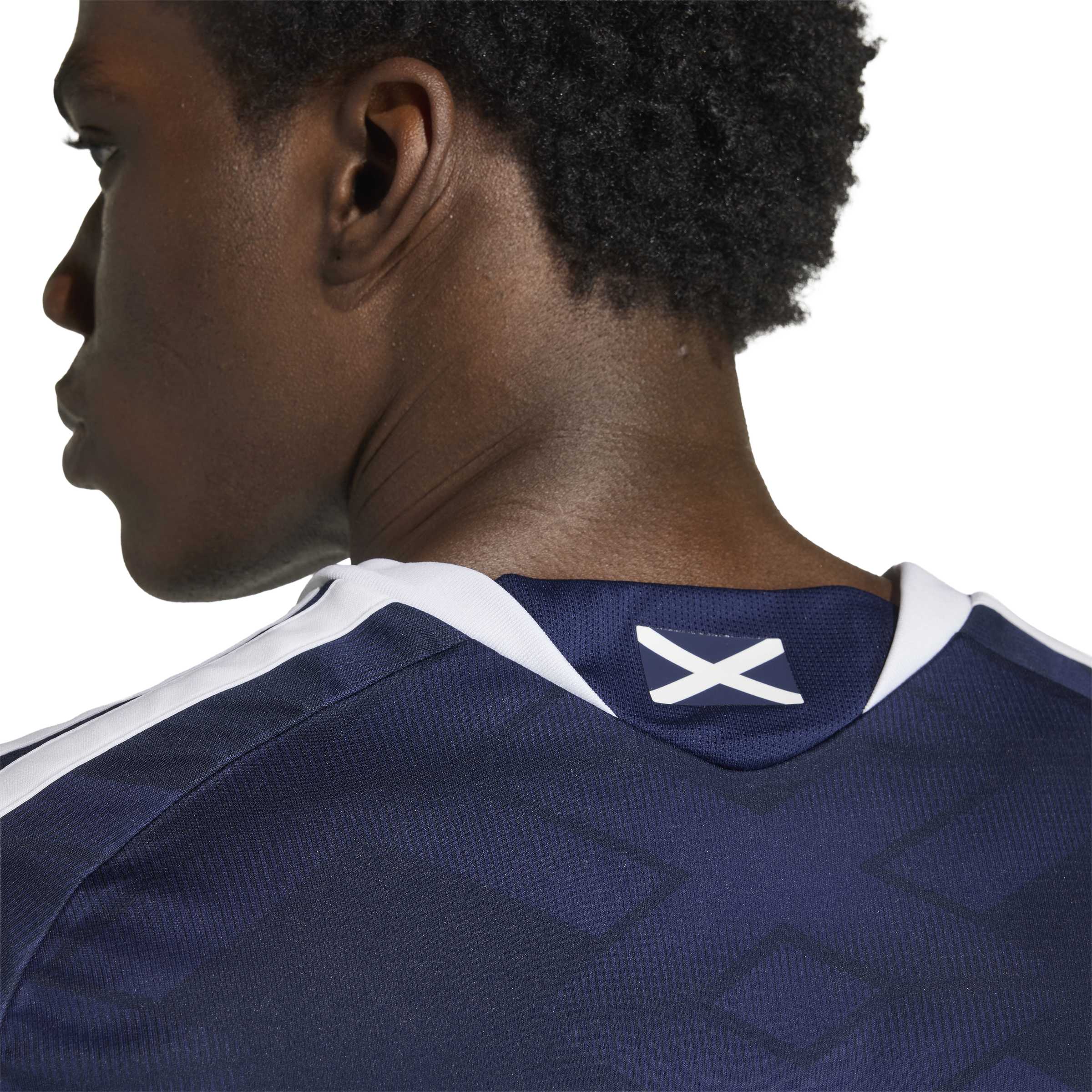 Maillot domicile réplique FIFA Adidas bleu marine de l'équipe nationale d'Écosse pour homme, saison 2025/26