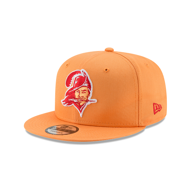 Tampa Bay Buccaneers NFL New Era Snapback de base orange 9Fifty Classic Logo pour hommes