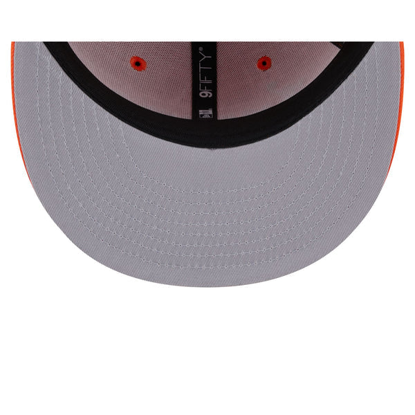 Casquette snapback New Era 9Fifty Script orange pour homme avec logo WNBA