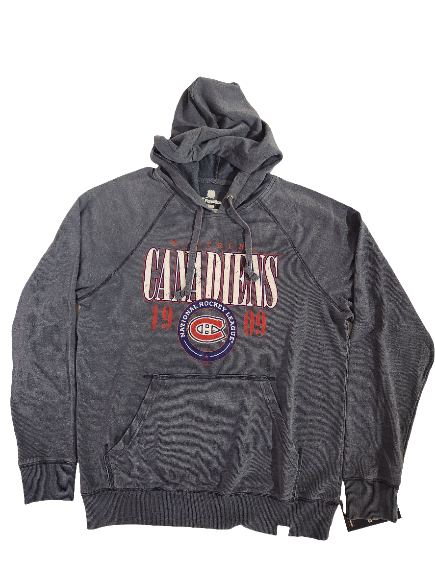 Montreal Canadiens NHL Fanatics Branded Men's Navy Snow Washed Pullover Hoodie