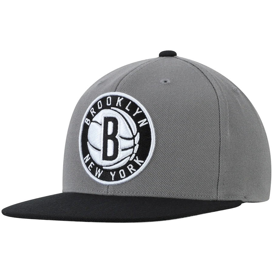 Brooklyn Nets NBA Mitchell & Ness Men's Grey Two Tone Snapback