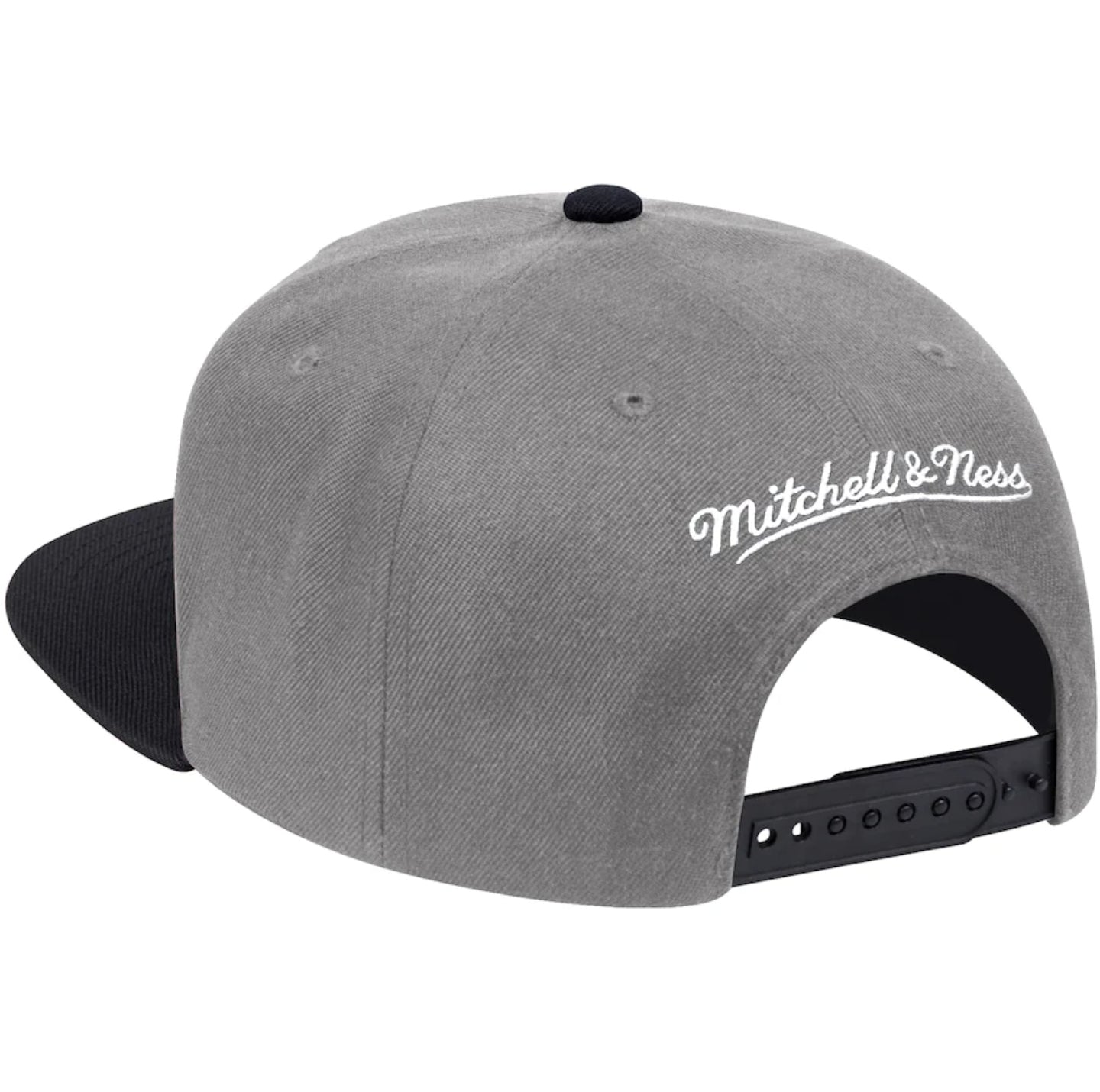 Brooklyn Nets NBA Mitchell & Ness Men's Grey Two Tone Snapback