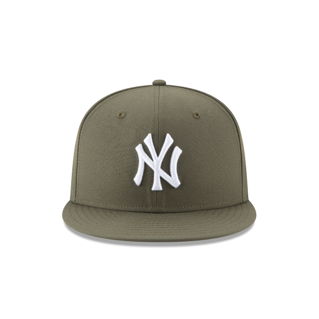 New York Yankees MLB New Era Casquette ajustée olive 59Fifty Basic pour hommes