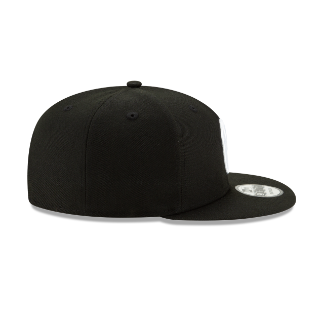 Milwaukee Brewers MLB New Era Men's Black White 9Fifty Basic Snapback