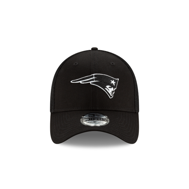 New England Patriots NFL New Era Men's Black/White 39Thirty Neo Stretch Fit Hat