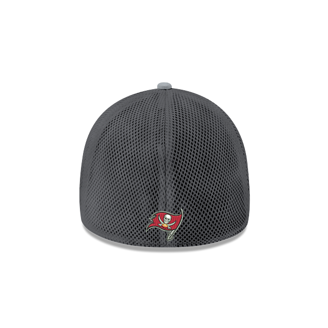 Tampa Bay Buccaneers NFL New Era Men's Grey 39Thirty Grayed Out Neo 2 Stretch Fit Hat