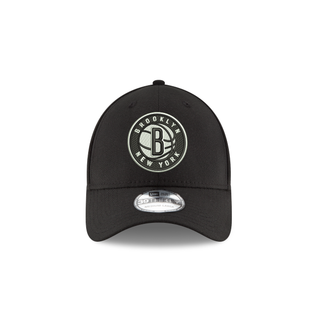 Brooklyn Nets NBA New Era Men's Black 39Thirty Team Classic Stretch Fit Hat