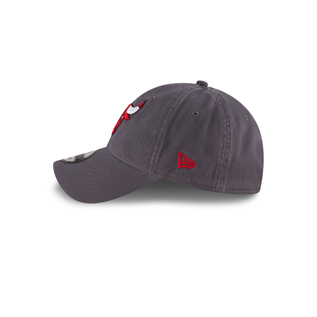 Chicago Bulls NBA New Era Men's Grey 9Twenty Core Classic Adjustable Hat