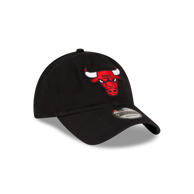 Chicago Bulls NBA New Era Men's Black 9Twenty Core Classic Adjustable Hat