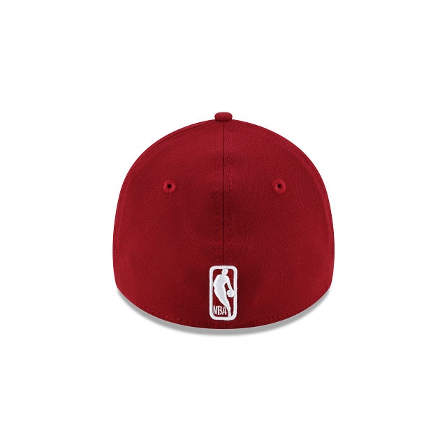 Cleveland Cavaliers NBA New Era Men's Wine 39Thirty Team Classic Stretch Fit Hat