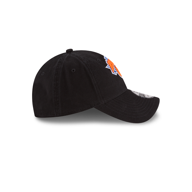 Casquette ajustable classique 9Twenty Core noire pour homme des New York Knicks NBA New Era