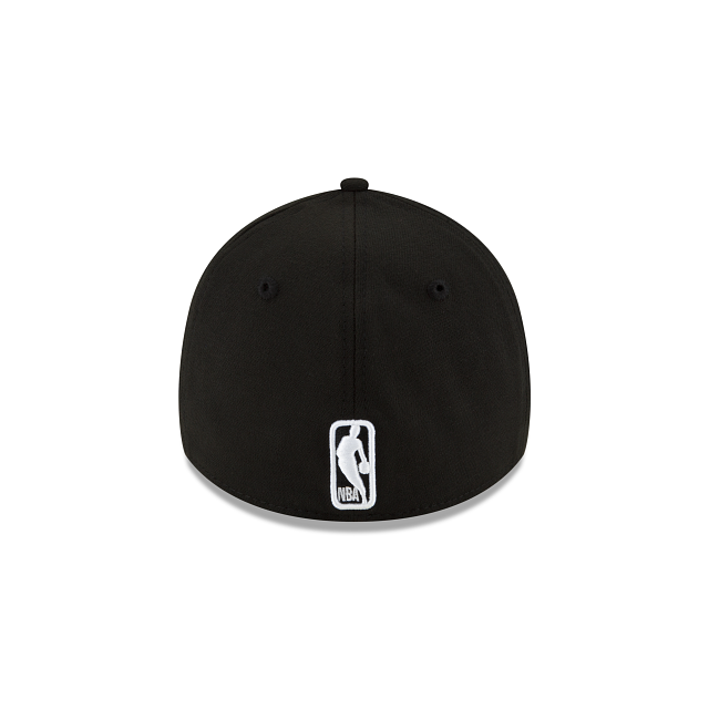 Utah Jazz NBA New Era Men's Black/White 39Thirty Team Classic Stretch Fit Hat