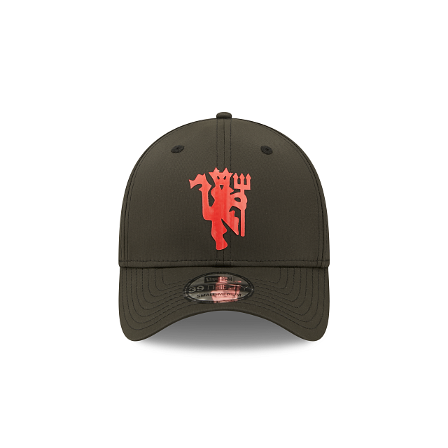 Manchester United FC EPL New Era Men's Black 39Thirty Quill Tech Stretch Fit Hat