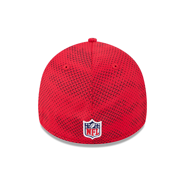 Kansas City Chiefs NFL New Era Men's Red 39Thirty 2024 Sideline Stretch Fit Hat