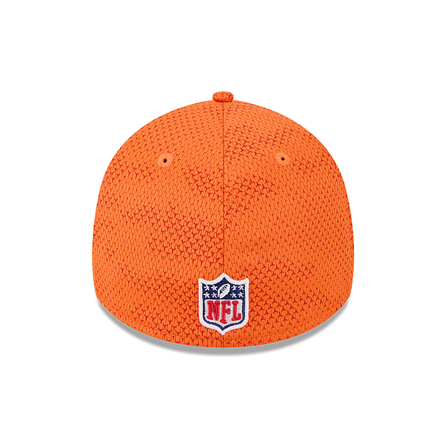 Denver Broncos NFL New Era Men's Orange 39Thirty 2024 Sideline Stretch Fit Hat