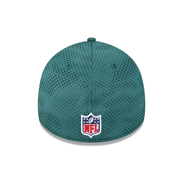 Philadelphia Eagles NFL New Era Men's Green 39Thirty 2024 Sideline Stretch Fit Hat