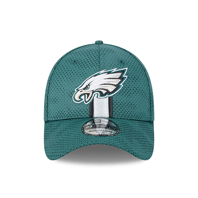 Philadelphia Eagles NFL New Era Men's Green 39Thirty 2024 Sideline Stretch Fit Hat