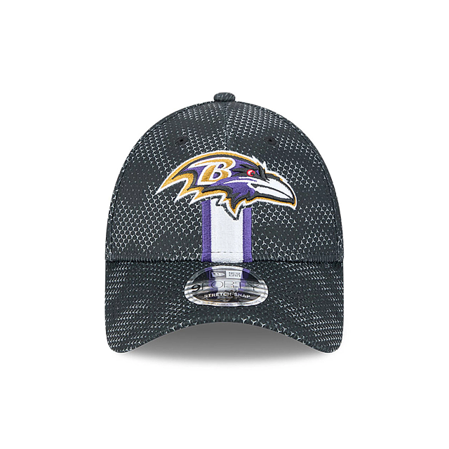 Casquette à pression extensible Sideline 9Forty 2024 noire pour homme des Baltimore Ravens NFL New Era