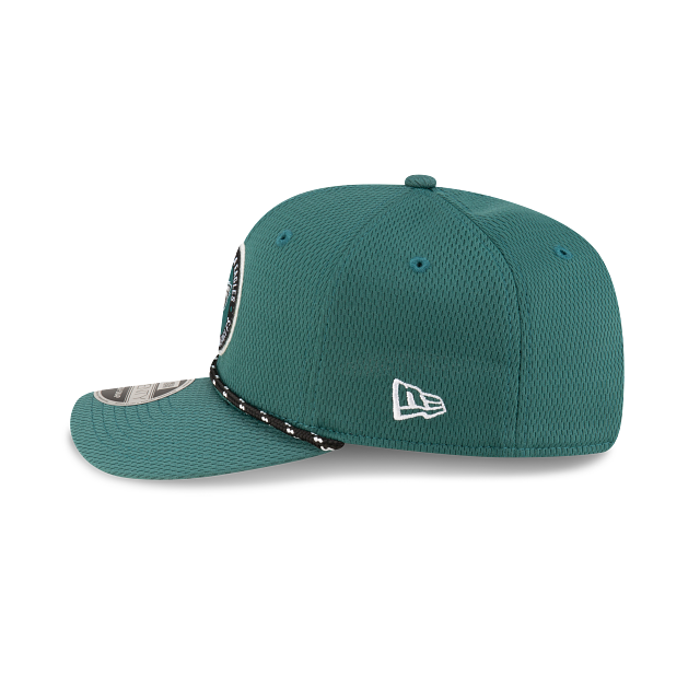 Philadelphia Eagles NFL New Era Men's Green 9Seventy 2024 Sideline Stretch Snapback