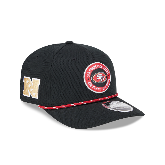 Casquette à visière ajustable extensible 9Seventy 2024 Sideline des 49ers de San Francisco NFL New Era pour homme