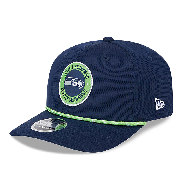 Seattle Seahawks NFL New Era Men's Navy 9Seventy 2024 Sideline Stretch Snapback