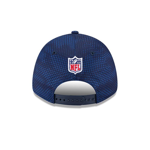 Casquette Snapback extensible 9Forty 2024 Sideline NFL Patriots de New England New Era bleu marine pour homme