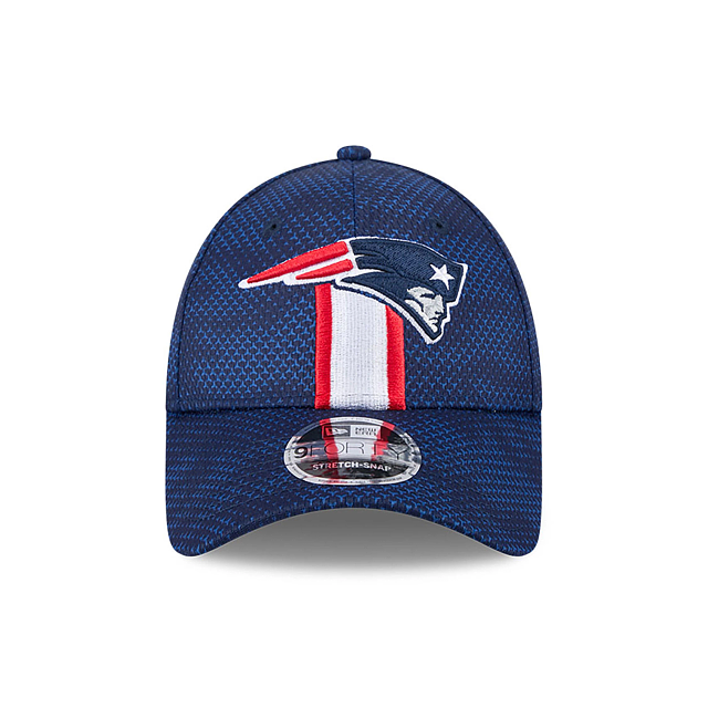 New England Patriots NFL New Era Men's Navy 9Forty 2024 Sideline Stretch Snapback Hat