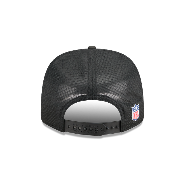 New Orleans Saints NFL New Era Men's Black 9Seventy 2025 Sideline Hot Weather Trucker Snapback
