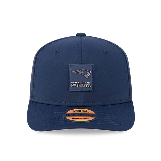 New England Patriots NFL New Era Men's Oceanside Blue 9Seventy 2025 Sideline Hot Weather Trucker Snapback