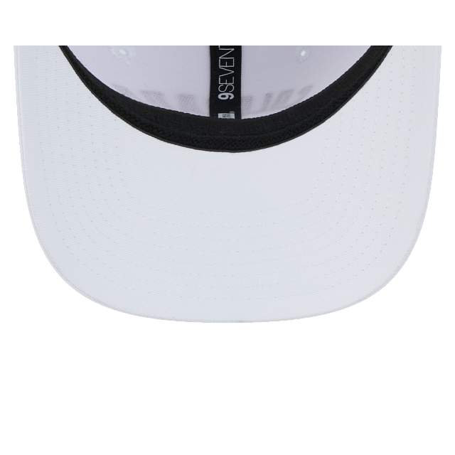 Colorado Avalanche NHL New Era Men's White 9Seventy Snapback Hat