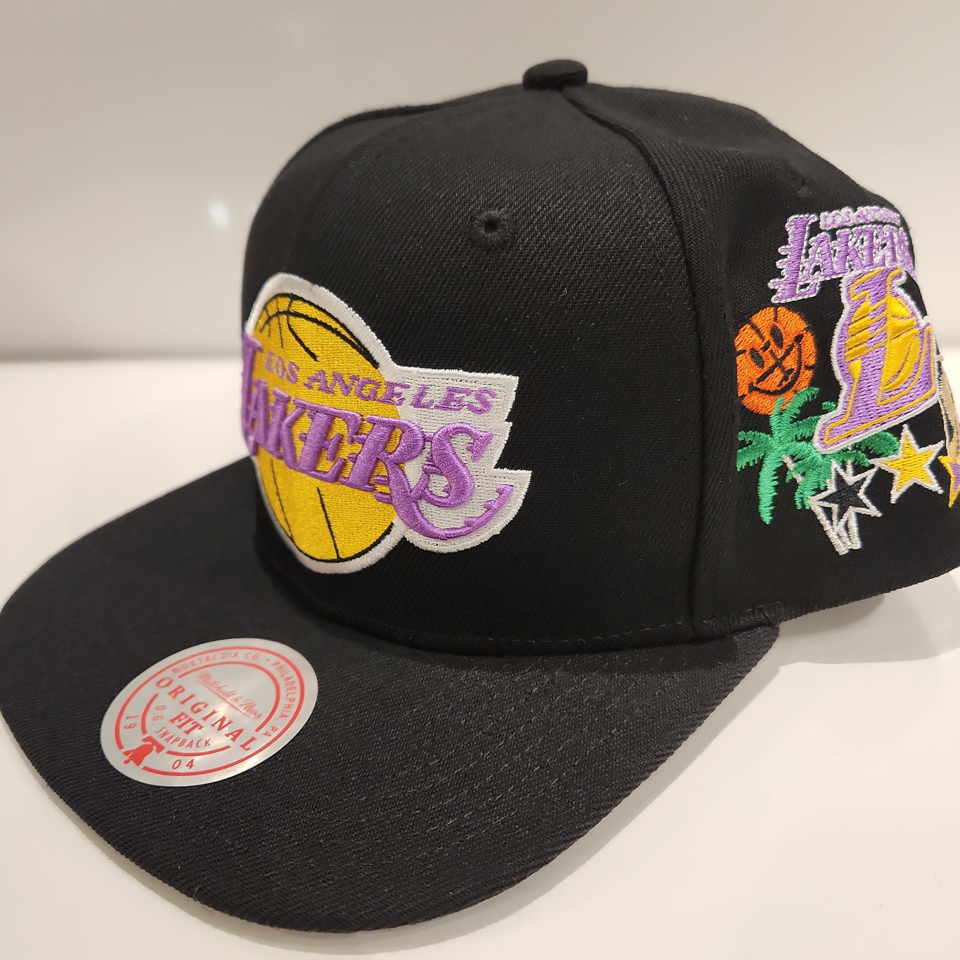 Los Angeles Lakers NBA Mitchell & Ness Men's Black Patch Overload Snapback