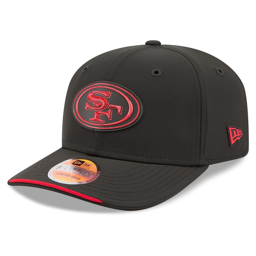 San Francisco 49ers NFL New Era Men's Black 9Seventy 2026 Sideline Stretch Snapback